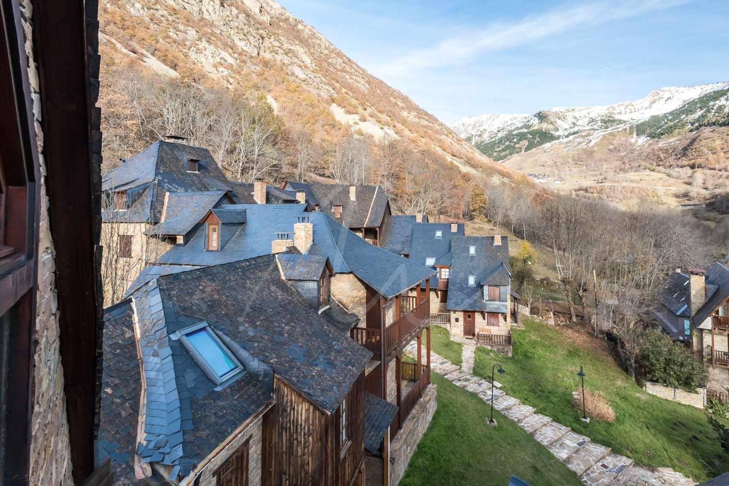 Era Salana By Seamount Rentals Унья Экстерьер фото